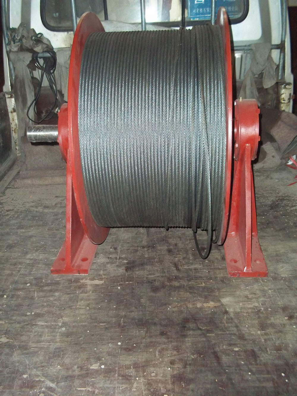 China Made Oil Truck Winch Alloy Steel LBS Rope Groove Drum With Bracket
