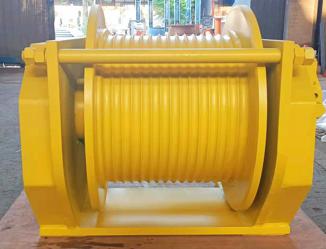 Quadruple drum lifting mechanism characteristics